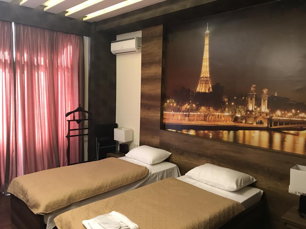Freedom Square Apartment 第比利斯 外观 照片